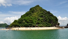 Ha Long Bay