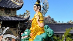 pagoda Linh Phuoc